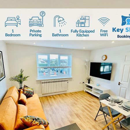 Private Parking Stylish Great Location Apartment Guildford Luaran gambar